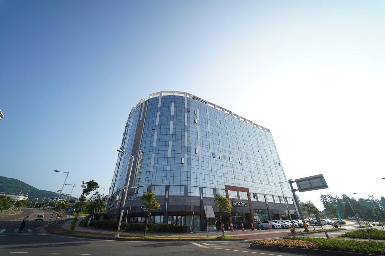 Shin Shin Hotel Jeju Worldcup Seogwipo Eksteriør bilde